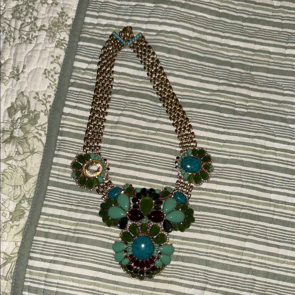 Banana Republic Green and Gold Floral Necklace